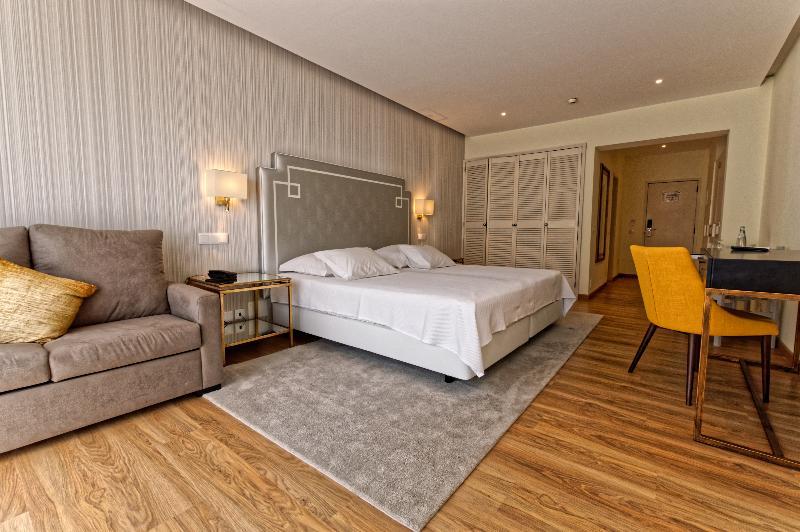 Carvoeiro Garden Hotel Экстерьер фото